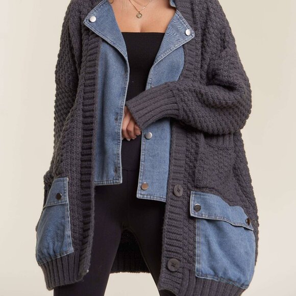 NWT Madelyn Denim Cardigan Jacket Cozy One Size Fits All - Picture 2 of 4